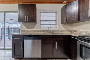 6660 Allen St, Hollywood, FL 33024 - Photo 11