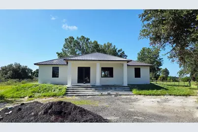 430 Bald Cypress Avenue, Clewiston, FL 33440 - Photo 3