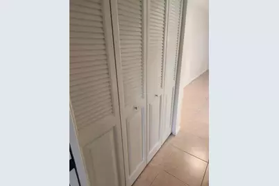 218 Farnham J #218, Deerfield Beach, FL 33442 - Photo 5