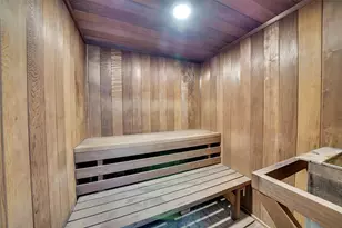 400 N Surf Rd, Hollywood, FL 33019 - Photo 45