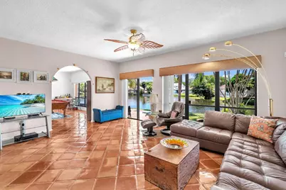 1838 NW 94th Avenue, Plantation, FL 33322 - Photo 9