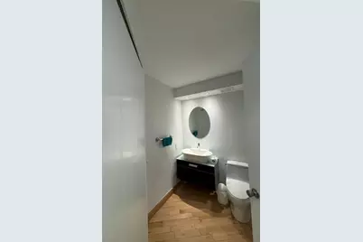 540 Brickell Key Drive #1214, Miami, FL 33131 - Photo 9