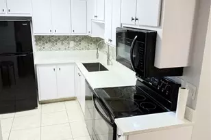 1428 SE 4th Ave, Deerfield Beach, FL 33441 - Photo 7