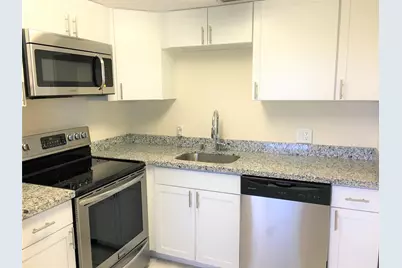 551 SW 135th Avenue #405B, Pembroke Pines, FL 33027 - Photo 3