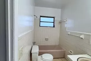 890 NW 39th St, Fort Lauderdale, FL 33309 - Photo 9