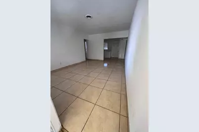 890 NW 39th Street #2, Fort Lauderdale, FL 33309 - Photo 5