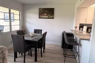 701 SW 128th Ave, Pembroke Pines, FL 33027 - Photo 9