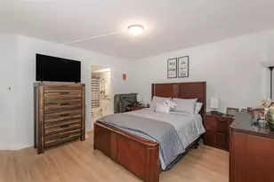 701 SW 128th Ave, Pembroke Pines, FL 33027 - Photo 21