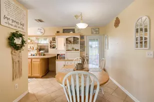 118 SW Ray Ave, Port Saint Lucie, FL 34983 - Photo 9