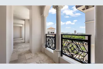 200 E Palmetto Park Road #PH5, Boca Raton, FL 33432 - Photo 19