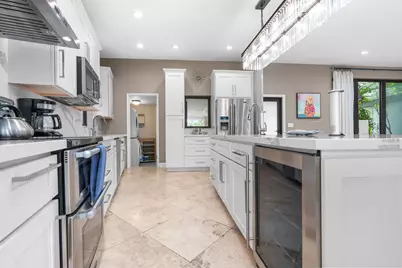 2829 NE 17th Avenue, Wilton Manors, FL 33334 - Photo 19