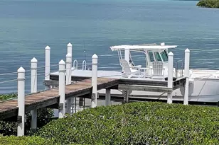 101 Windy Point Cir, Marathon, FL 33050 - Photo 3