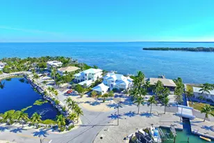 101 Windy Point Cir, Marathon, FL 33050 - Photo 5