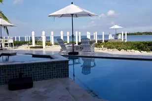 101 Windy Point Cir, Marathon, FL 33050 - Photo 7