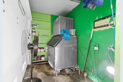 2211 Wilton Drive, Wilton Manors, FL 33305 - Photo 17