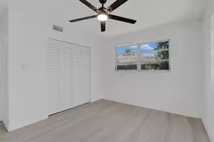 4017 NE 18th Ave, Oakland Park, FL 33334 - Photo 17