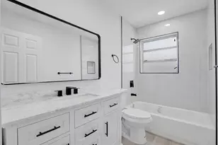 4017 NE 18th Ave, Oakland Park, FL 33334 - Photo 15