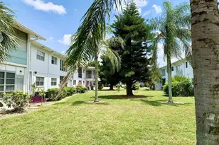 6550 Winfield Blvd, Margate, FL 33063 - Photo 13