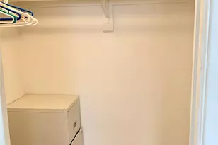 6550 Winfield Blvd, Margate, FL 33063 - Photo 11