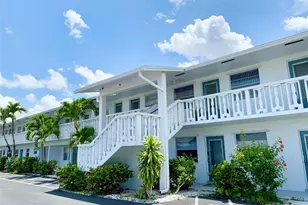6550 Winfield Blvd, Margate, FL 33063 - Photo 13