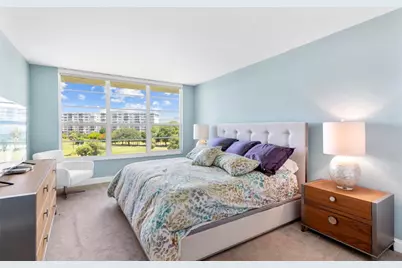 555 Oaks Lane #504, Pompano Beach, FL 33069 - Photo 9