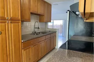 8233 NW 8th Ct, Fort Lauderdale, FL 33324 - Photo 7