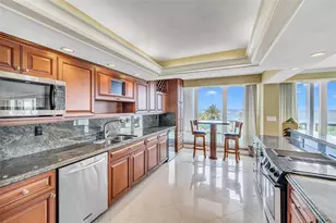 2100 S Ocean Ln, Fort Lauderdale, FL 33316 - Photo 7