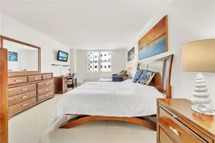 3725 S Ocean Dr, Hollywood, FL 33019 - Photo 15