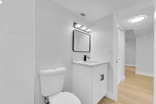 6200 NW 44th St, Lauderhill, FL 33319 - Photo 9