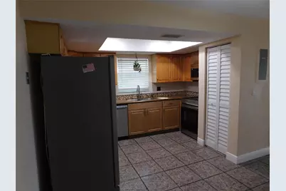 836 SW 80th Avenue, North Lauderdale, FL 33068 - Photo 17