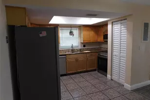 836 SW 80th Ave, North Lauderdale, FL 33068 - Photo 17