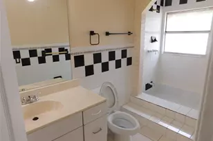 836 SW 80th Ave, North Lauderdale, FL 33068 - Photo 11