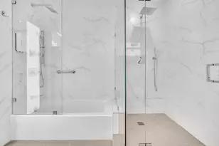 5421 N 36th Ct, Hollywood, FL 33021 - Photo 23