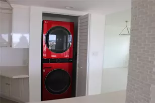 3200 Port Royale Dr Unit, Fort Lauderdale, FL 33308 - Photo 9