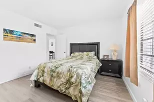 120 Cypress Club Dr, Pompano Beach, FL 33060 - Photo 9