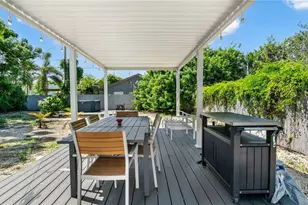 516 Puritan Rd, West Palm Beach, FL 33405 - Photo 23