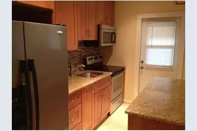 2404 NE 33rd Avenue #12, Fort Lauderdale, FL 33305 - Photo 3