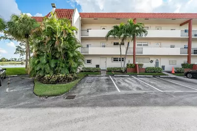 9500 N Hollybrook Lake Drive #109, Hollywood, FL 33025 - Photo 9