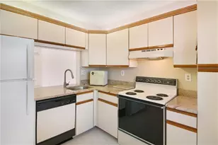 2900 NW 42nd Ave, Pompano Beach, FL 33066 - Photo 9