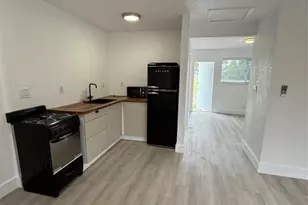 2213 Lincoln St, Hollywood, FL 33020 - Photo 1