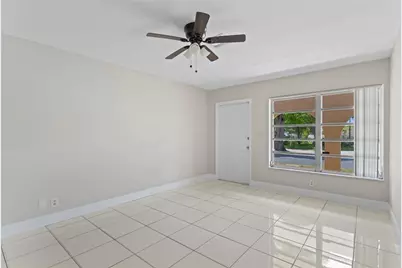 697 Ipswich Street, Boca Raton, FL 33487 - Photo 5