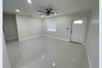 1809 NW 13th Court, Fort Lauderdale, FL 33311 - Photo 9