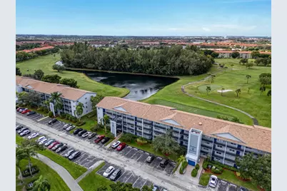 800 SW 125th Way #202, Hollywood, FL 33027 - Photo 3