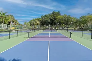 800 SW 125th Way, Pembroke Pines, FL 33027 - Photo 37