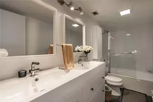 2206 S Cypress Bend Dr, Pompano Beach, FL 33069 - Photo 3