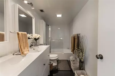 2206 S Cypress Bend Drive #803, Pompano Beach, FL 33069 - Photo 11