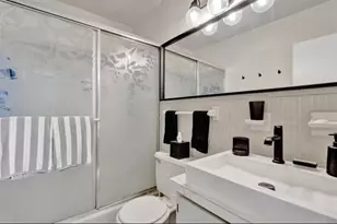 6750 NE 21st Rd, Fort Lauderdale, FL 33308 - Photo 9