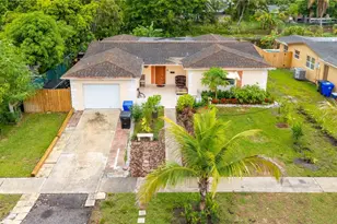 970 SW 67th Ave, North Lauderdale, FL 33068 - Photo 27