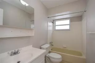 11451 NW 37th St, Sunrise, FL 33323 - Photo 23