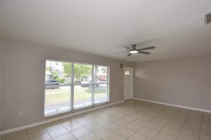 11451 NW 37th St, Sunrise, FL 33323 - Photo 5